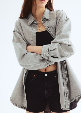 Серая джинсовая рубашка однотонная H&M