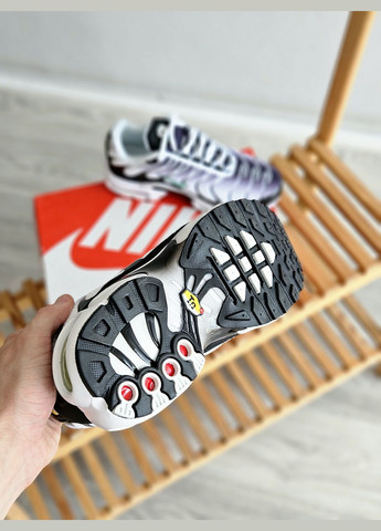 Кросівки жіночі і чоловічі Nike air max Tn plus gray | Найк Аір макс ТН плюс сірі No Brand сірі демісезони (307288657)