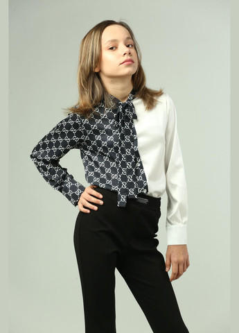 Белая с логотипом блузка IRmAS демисезонная