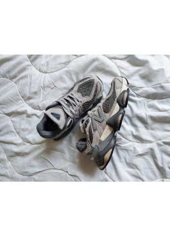 Черные демисезонные кроссовки мужские new balance 9060 x joe freshgoods dark gray нью беланс 9060 черные No Brand