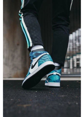Комбіновані літні кросівки nike air jordan 1 retro high tie-dye найк аір джордан No Brand