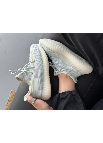 Кросівки жіночі і чоловічі adidas Yeezy 350 V2, Cloud White | Адідас Ізі 369 білі демісезони (370709442)