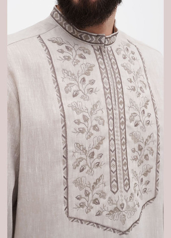 Серая льняная мужская вышиванка с дубовыми листьями и воротником-стойкой славко. песочный, р.60, код 9424/60/883 ГАЛЕРЕЯ ЛЬОНУ лен (333164727)