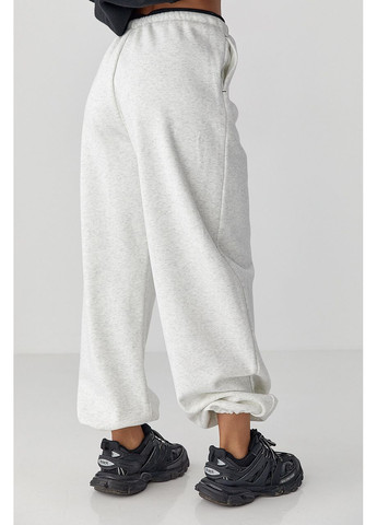 Широкі спортивні штани з начосом - світло-сірий колір Lurex (370601958)