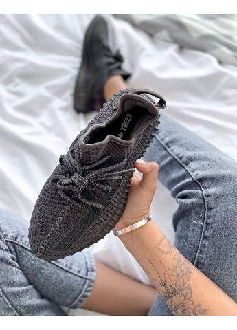 Черные демисезонные кроссовки мужские adidas yeezy boost 350 v2 black адидас изи буст No Brand