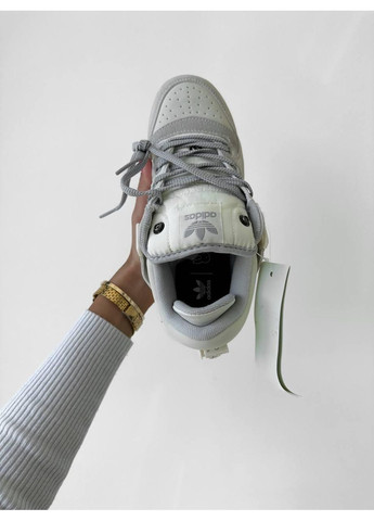 КРОССОВКИ ЖЕНСКИЕ ADIDAS FORUM LOW X BAD BUNNY CLOUD WHITE АДИДАС ФОРУМ No Brand серые демисезоны (369387872)