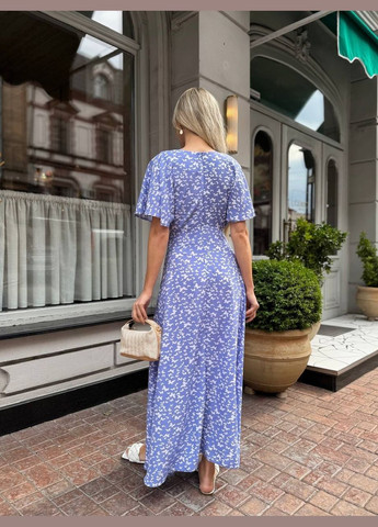 Синя літня сукня міді свiло-синього кольору 33379 а-силует No Brand з малюнком