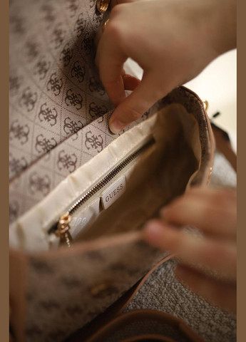 Сумка из лого Guess Vakko (309147051)