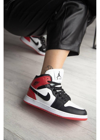Черные зимние кроссовки мужские nike air jordan 1 retro mid red white black fur найк аир джордан No Brand