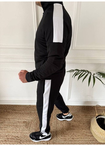 Чорний демісезонний чоловічий спортивний костюм із контрастними лампасами брючний Україна