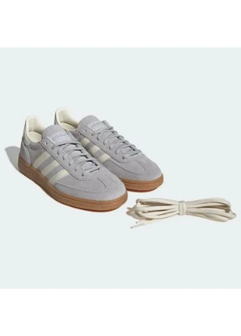 Цветные всесезонные кроссовки handball spezial if7086 adidas