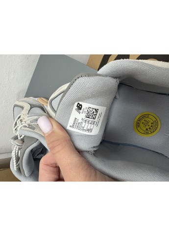 Світло-сірі всесезонні new balance 9060 grey pink 37 No Brand