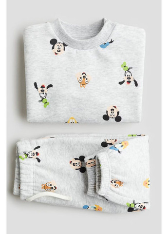 Серый зимний костюм H&M