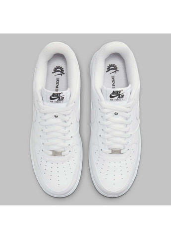 Білі Осінні кросівки чоловічі air force 1 low flyease triple Nike