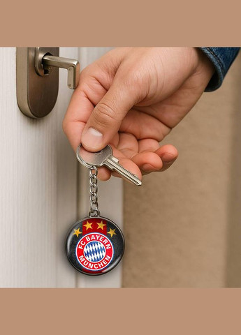 Набір підвіска (кулон) та брелок Баварія (футбольна команда) No Brand (332633882)