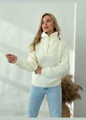 Жіночий светр із блискавкою на горловині молочного кольору р.42/46 391543 New Trend (285710839)
