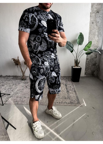 Черный легкий летний спортивный костюм со стильным геометрическим принтом. No Brand (370961874)