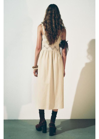 Бежева сукня zw collection з мереживом середньої довжини Zara