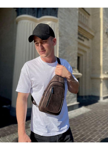 Чоловічий слінг зі шкіри крейзі хорс в коричневому кольорі 6349 No Brand (372793005)
