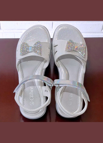 Відкриті сандалії босоніжки з липучками для дівчинки Клібі Clibee (336147380)