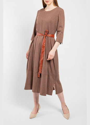 Комбінована сукня жіноча міді з поясом коричнева в клітинку mkpr2117-2 Modna KAZKA