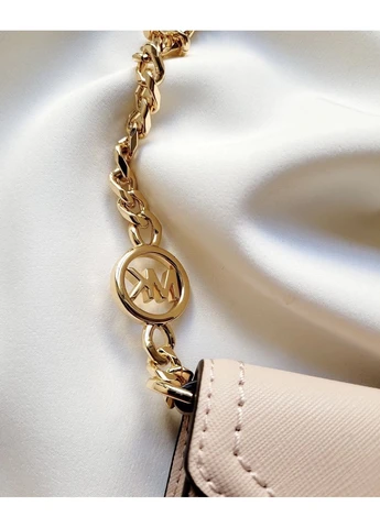 Женская маленькая сумка Crossbody Bag в бежевом цвете с длинным ремешком Michael Kors Jet Set Micro Saffiano Leather Envelope (397040791)