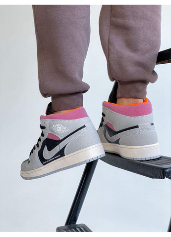 Серые демисезонные кроссовки мужские nike air jordan 1 retro grey crimson найк аир джордан No Brand