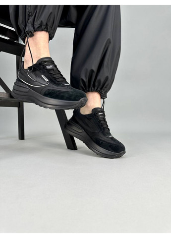 Чорні всесезонні кросівки жіночі з нейлону VZUTIK