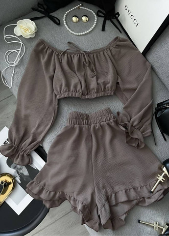 Вишуканий легкий літній костюм двійка з рюшами: топ + шорти Allthings (344448319)