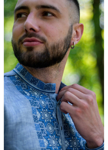 Синя сорочка Vyshyvanka візерунок українська символіка пряма льон (250560582)