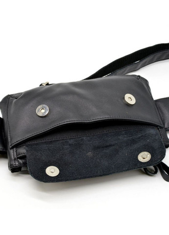 Шкіряна бананка 24х15х3 см TARWA (315871139)