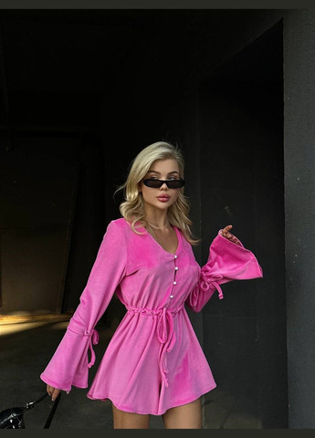 М'який малиновий велюровий комбінезон з поясом, який ідеально підкреслить вашу красу, комфортний комбез на ґудзиках. No Brand 306-1 однотонний малиновий