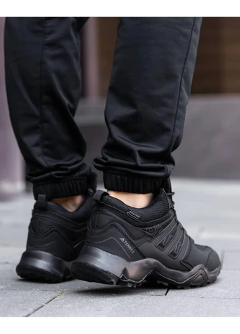 Цветные летние кроссовки adidas terrex swift r2 mid gore-tex адидас терекс свифт No Brand