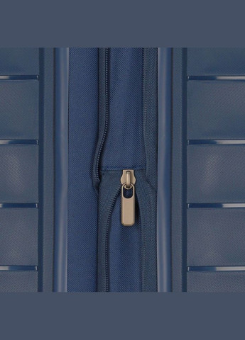 Валіза Mooby Blue Середня TL076848-20 Travelite (372672045)