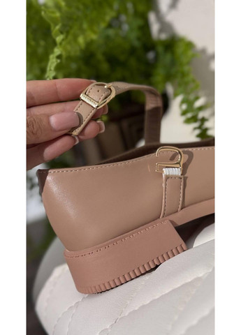 Loretta Туфлі жіночі бежеві на низьких підборах туфлі-човники бежевий з штучна шкіра, китай — демісезон (349483025)