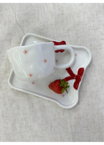 Елегантна керамічна чашка з блюдцем 220 мл «Червоні банти» — стиль для святкового настрою OSM (365549083)