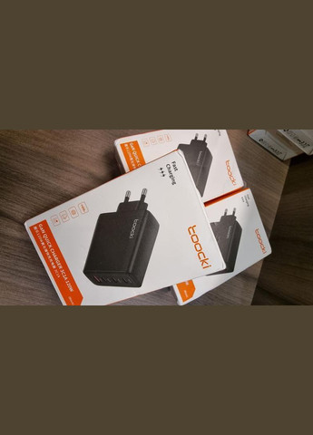 Зарядное устройство 120W GaN 3C+1A JT-G120B TLB01 black Toocki (322701290)