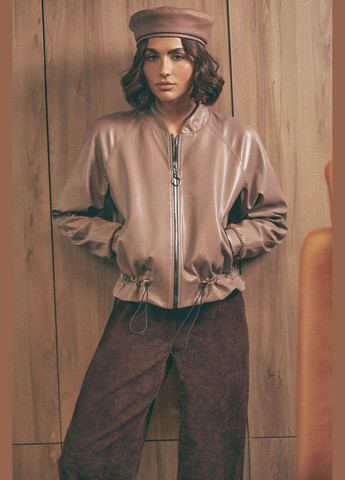 Бежевая демисезонная куртка ST-Seventeen