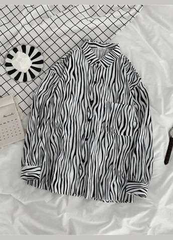 Черно-белая повседневный, кэжуал рубашка с анималистичным узором No Brand с длинным рукавом