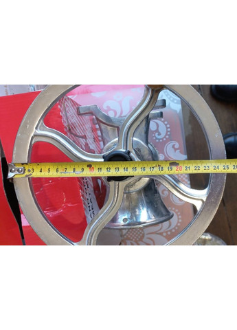 Мясорубка механическая из алюминия со шкивом №32 под мотор. No Brand (303218068)