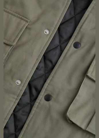 Оливкова (хакі) демісезонна куртка-сорочка H&M