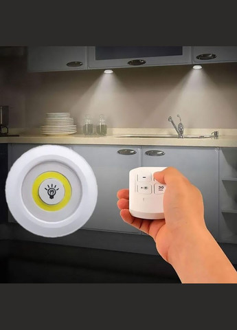 Удобный светодиодный ночник с пультом управления белый свет (OK0038_1) No Brand (315885373)