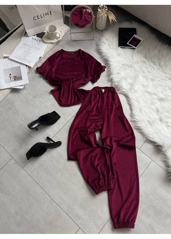 Бордовая всесезон женская велюровая пижама с рюшами: футболка и джоггеры футболка + брюки MonCher
