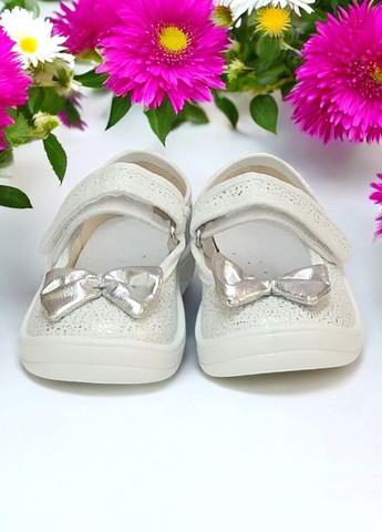 Белые ортопедические тапочки для девочки сменка в садик сменная обувь алина бант белые Waldi с бантом