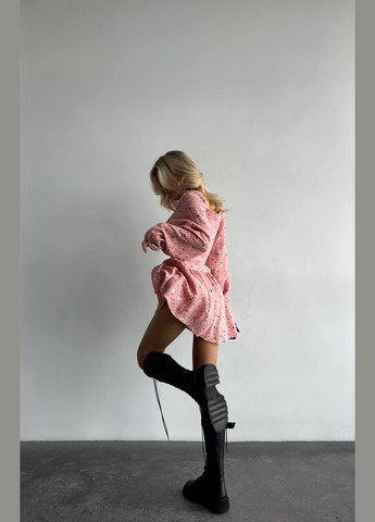Жіночий комбінезон із шортами-спідницею колір персик р.42/44 454061 New Trend рожевий