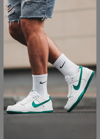 Білі Осінні кросівки чоловічі Nike SB Dunk Low Green Noise