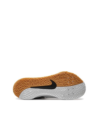 Белые демисезонные кроссовки Nike