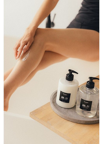 Зволожувальний крем-гель для душу JAR №21 Black Violet Body Wash 500ml (1407483-25512808) Honest products (368656811)