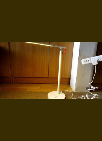 Лампа настольная Led Table Lamp MJTD01YL умная WiFi Yeelight (284120129)
