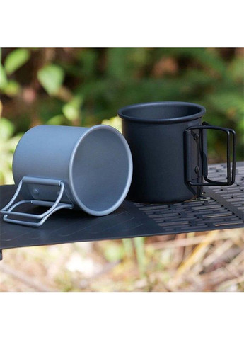 Туристичний кухоль Black 300 мл зі складаними ручками No Brand (365721640)